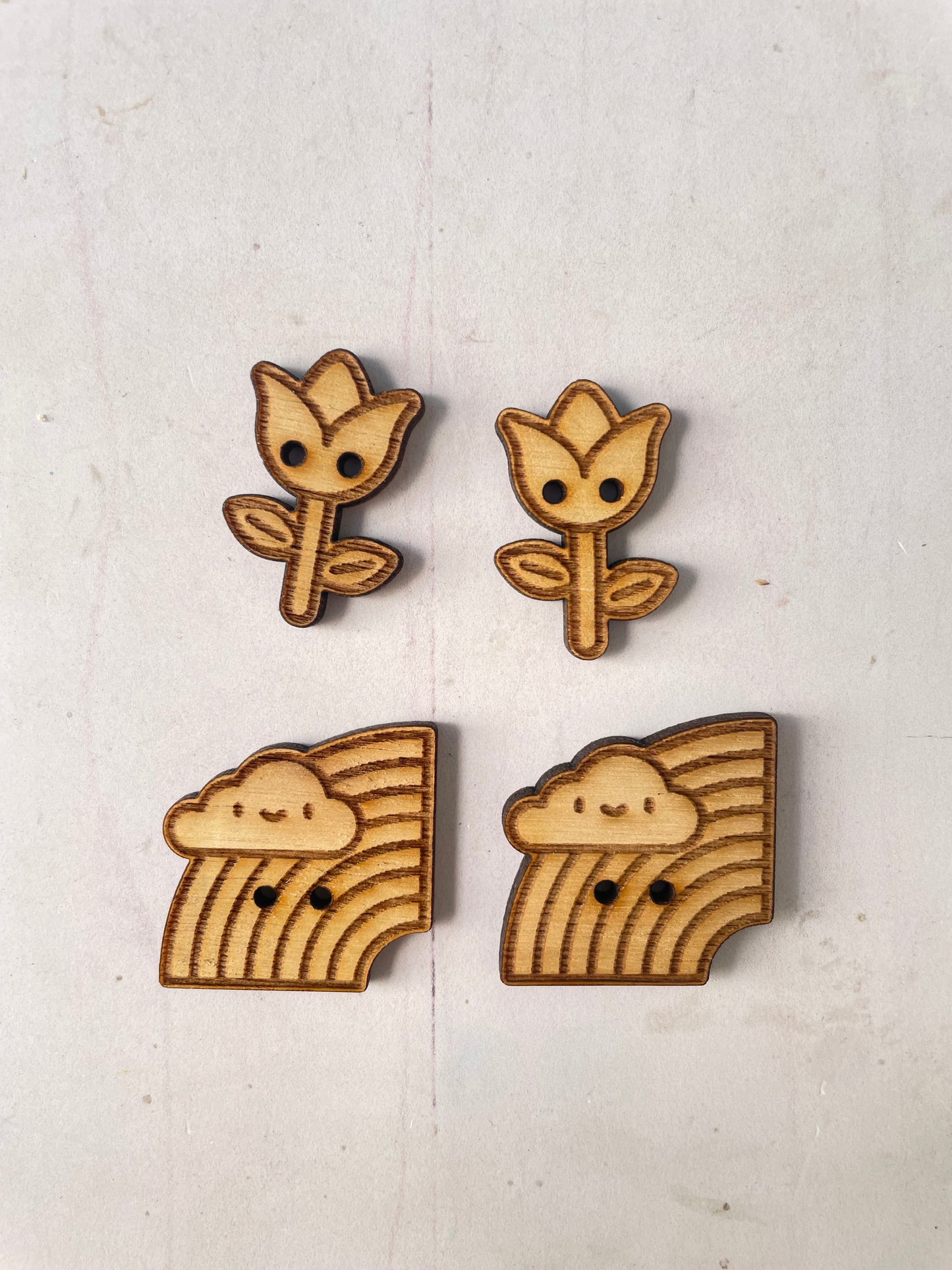 Botones de madera