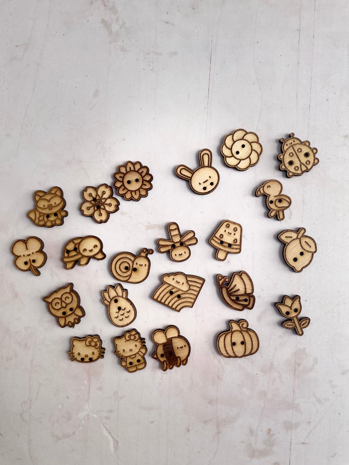 Botones de madera